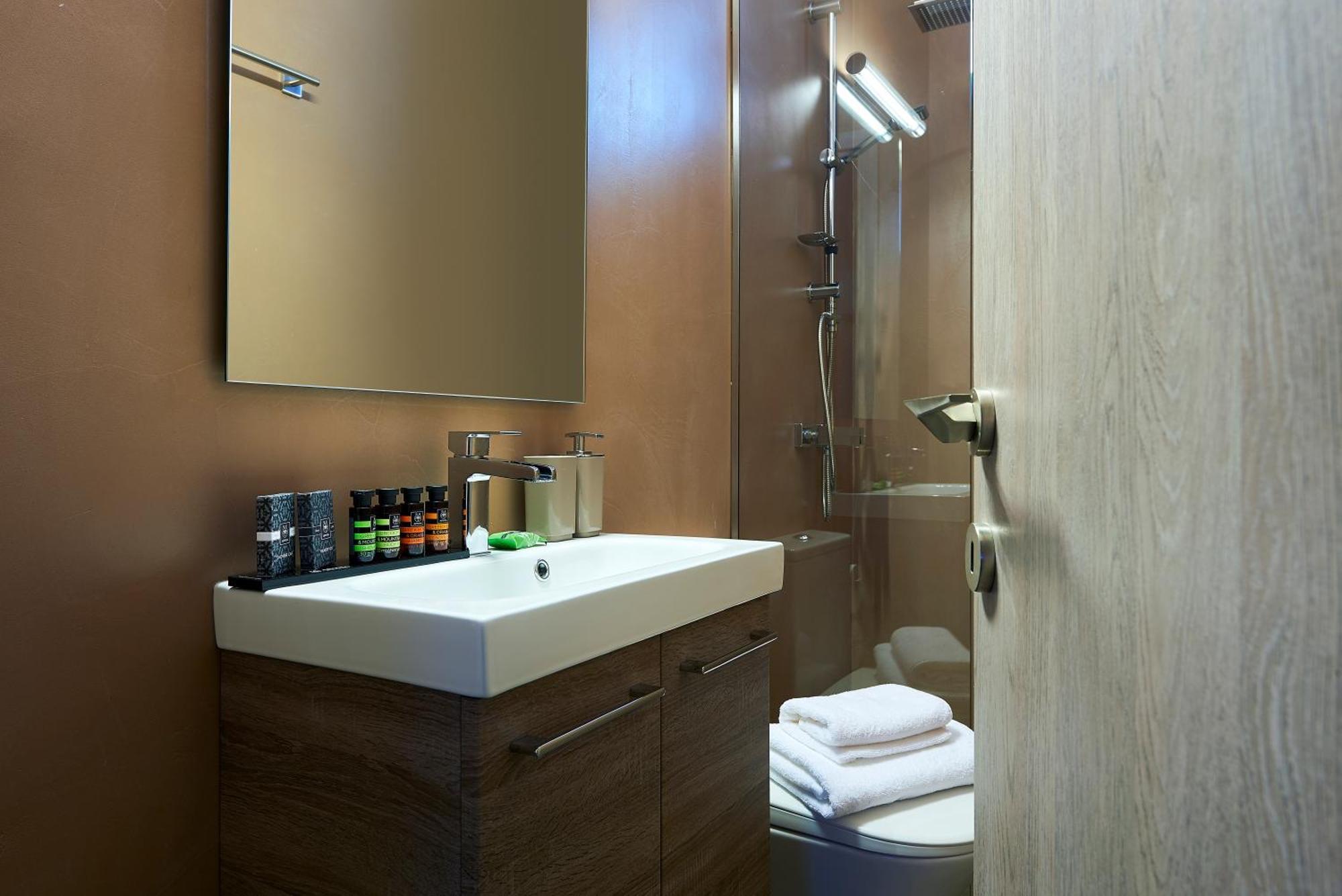 Elaia Luxury Suites Лагониси Екстериор снимка