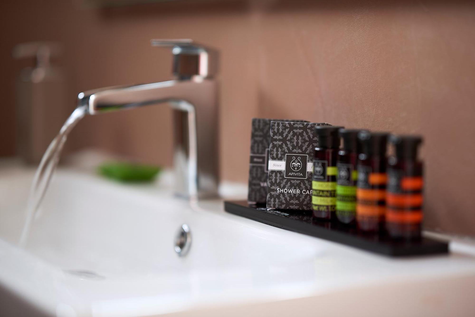 Elaia Luxury Suites Лагониси Екстериор снимка